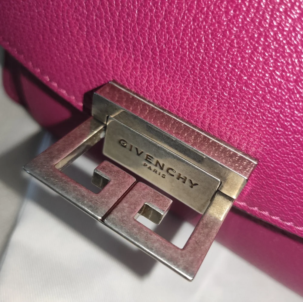 Givenchy GV3 Small Goatskin Shoulder Bag Orchid